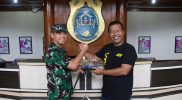 Komandan Lanal Palembang Secara Marathon Sambangi Kantor Ditpolair Polda Jambi, Kantor Bupati Tanjabtim, dan Kantor Walikota Jambi