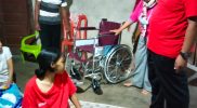 Respon Cepat Bupati Lamsel Nanang Ermanto, Kursi roda mendarat Tepat Dirumah RV Penderita Pembengkakan Jantung.