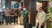 Danlanal Palembang Sambut Kedatangan Menteri Pertahanan RI Letnan Jenderal (Purn) H. Prabowo Subianto Di Bandara SMB Palembang