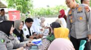 Jelang Hari Bhayangkara ke 77, Warga Gampong Baro Dapat Pengobatan Gratis dari Polres Aceh Timur