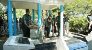 Kasdam, Irdam dan Danrem 142/Tatag Sebagai Pejabat Baru di Lingkungan Kodam XIV/Hsn, Melaksanakan Tradisi Ziarah Ke Makam Pahlawan