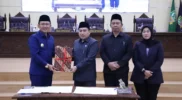 Resmi Tetapkan Raperda APBD 2023 dan RPJPD 2025-2045 Oleh DPRD Kab. Bekasi