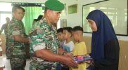 Program Hasanuddin Peduli Anak Sekolah, Berikan Makanan Bergizi, Pembagian Buku Alat Tulis dan Seragam Sekolah Kepada Siswa-Siswi