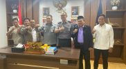 Setelah Mengadu Ke KPK Beberapa Hari Yang Lalu lembaga Indonesia Accountability Watch (IAW) Kembali Mengunjungi Menteri Hukum Republik Indonesia