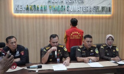 BREAKING NEWS : Terlibat Kasus Penerbitan Izin Lahan Negara Anggota DPRD Musi Rawas Ditangkap Tim Penyidik Kejati Sumsel