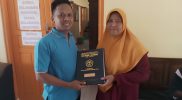 Konsisten, SMKN 1 Katibung Serahkan Ijazah Secara Gratis Serta Berkomitmen Mematuhi Peraturan Gubernur