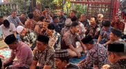 Jajaran Pemkab Aceh Timur Melayat Ke Rumah Duka Bupati Al-Farlaky